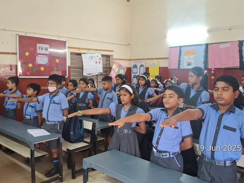 Reading pledge photo